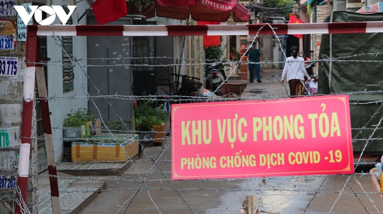 Vietnam’s largest city to impose social distancing as COVID-19 cases skyrocket